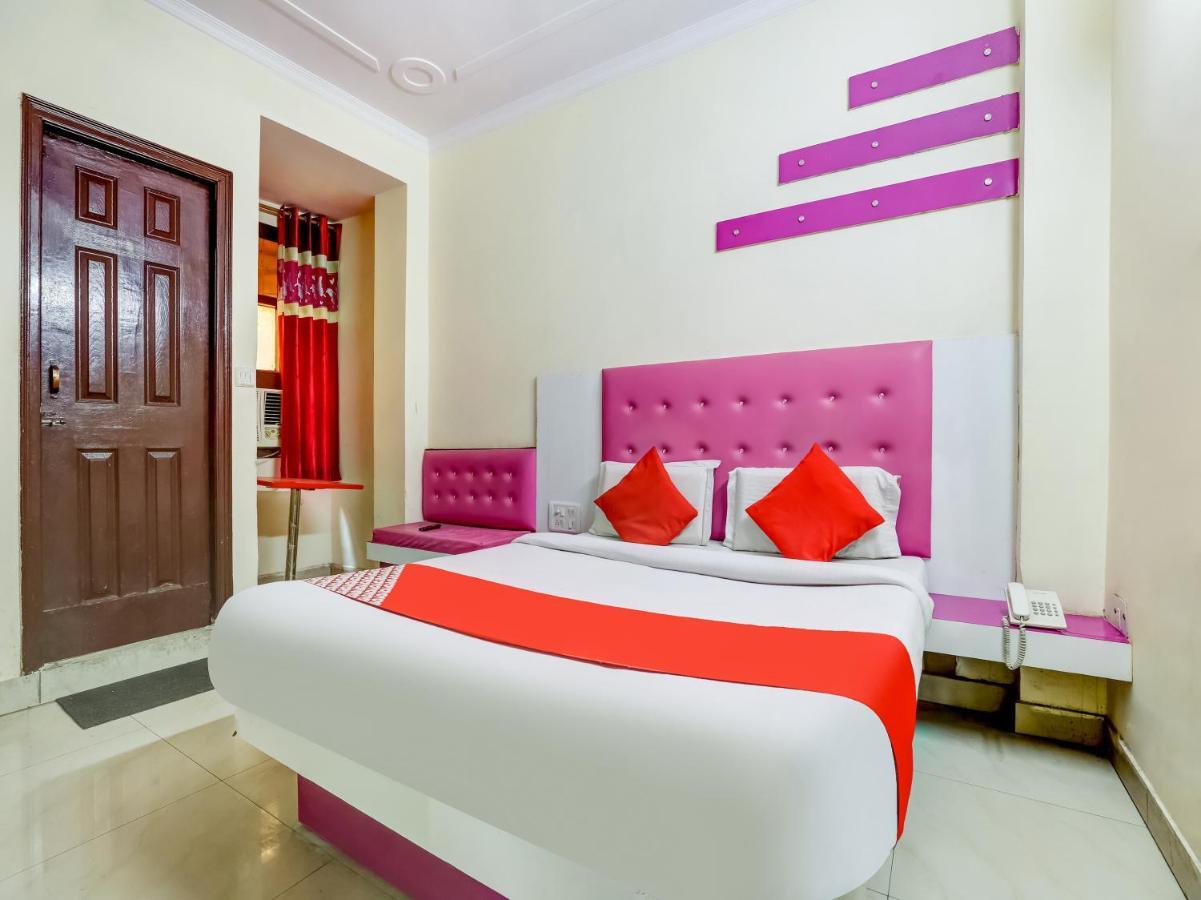 Oyo 75948 Hotel Tushar Continental New Delhi Exterior foto