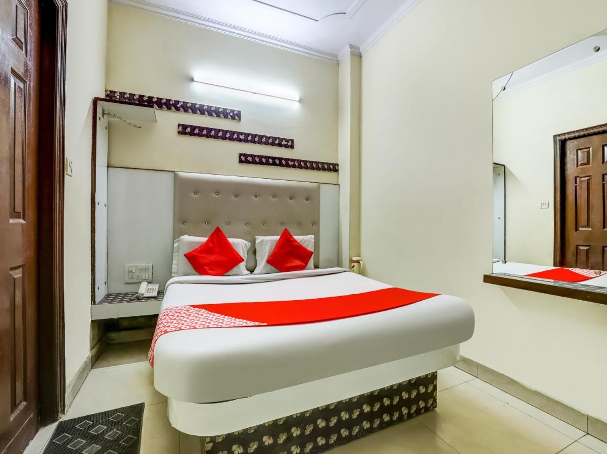 Oyo 75948 Hotel Tushar Continental New Delhi Exterior foto
